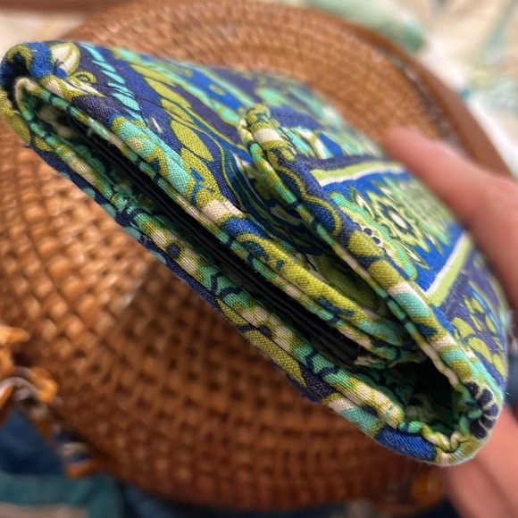 Vera Bradley Rhythm & Blues Trifold Wallet. - Picture 9 of 10